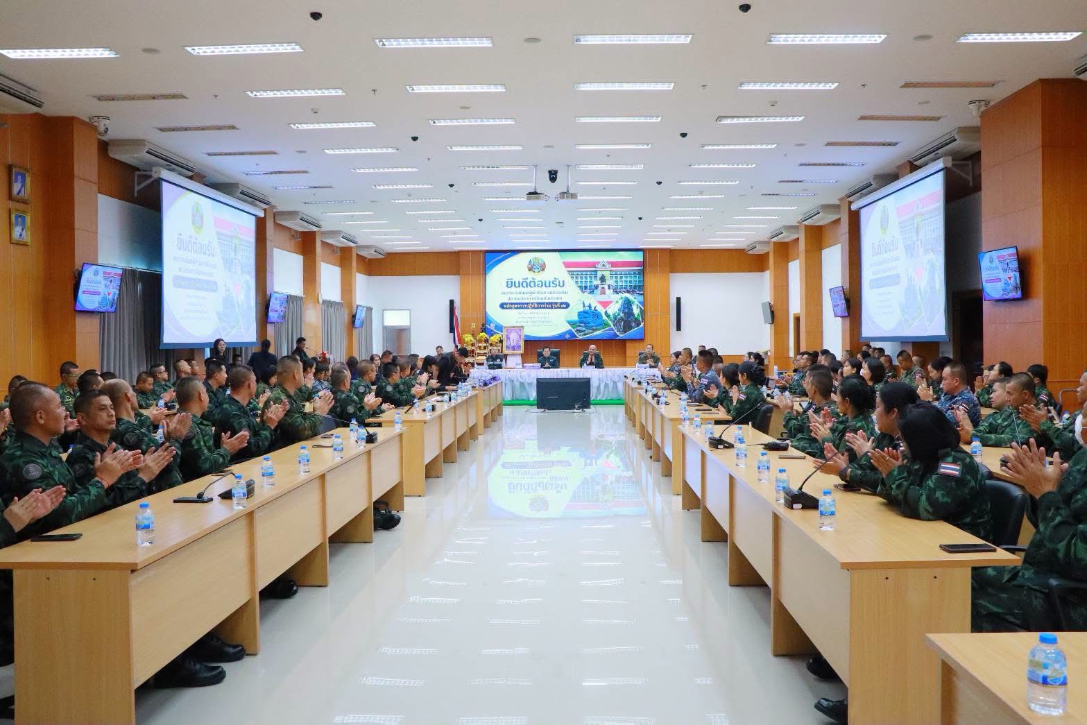 พช.สุรินทร์ ร่วมให้การต้อนรับคณะอาจารย์และนักศึกษา หลักสูตรการปฏิบัติการร่วม รุ่นที่ 12 ในโอกาสเดินทางมาศึกษาดูงานภาคตะวันออกเฉียงเหนือ ประจำปี พ.ศ. 2569